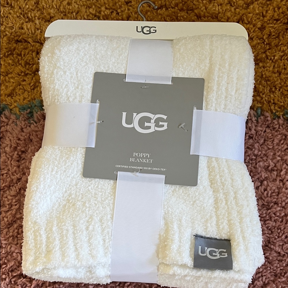 UGG Cream Poppy Blanket